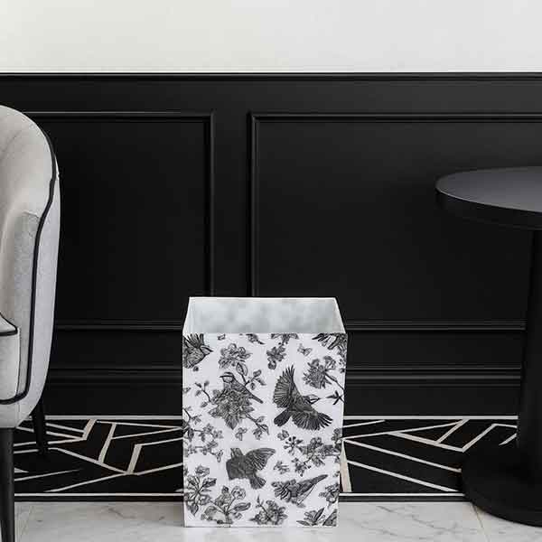 Bloom Dustbin (Black)
