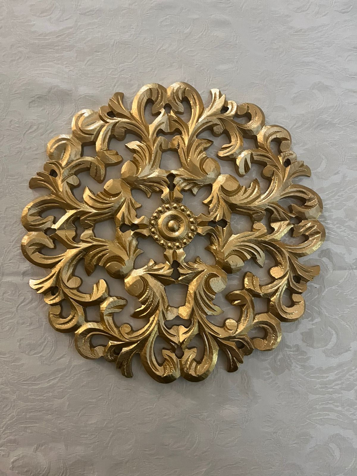 Gold Round Table Mats