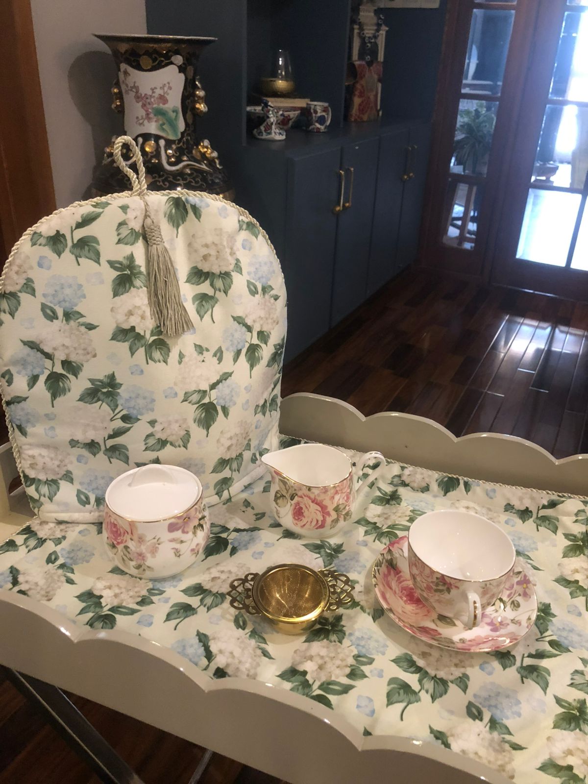 Hydrangeas Tea Linen