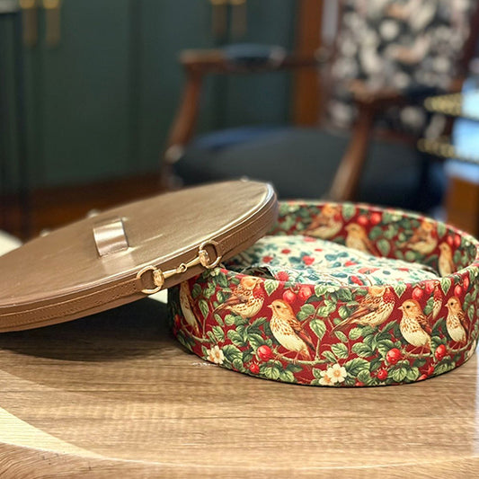 Feather Berry Bread Basket